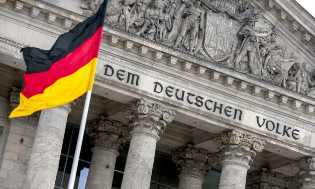 Alemania no prevé imponer restricciones a los viajes a España “en un futuro próximo”