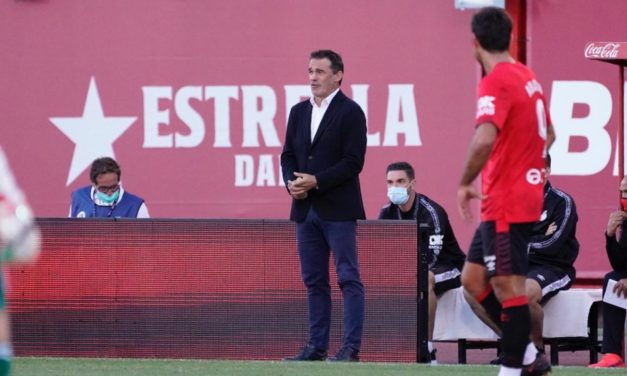 El RCD Mallorca apura hasta el último día para fichar a un delantero… mientras Stoichkov y Budimir penden de un hilo