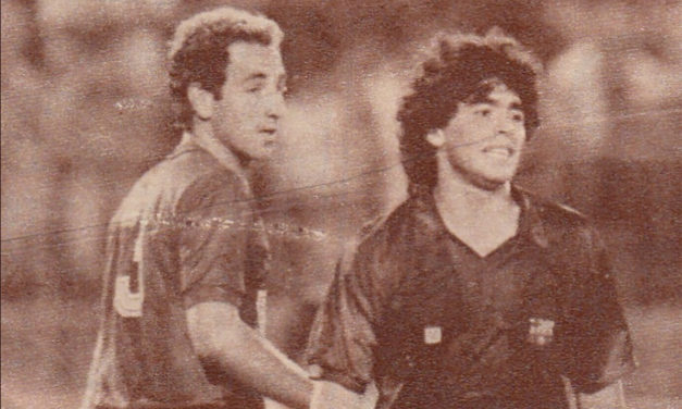 Maradona debutó con el Barça en el Lluís Sitjar