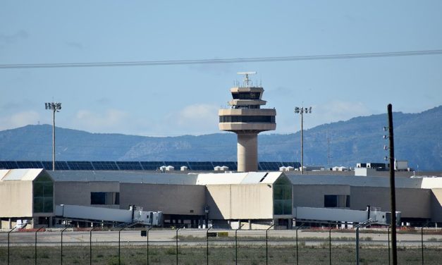 Rocambolesca historia del cierre temporal del aeropuerto de Palma