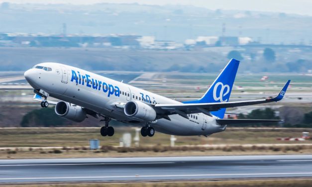 Baleares lidera la llegada de pasajeros internacionales por vía aérea en agosto, aunque se mantiene por debajo de 2019