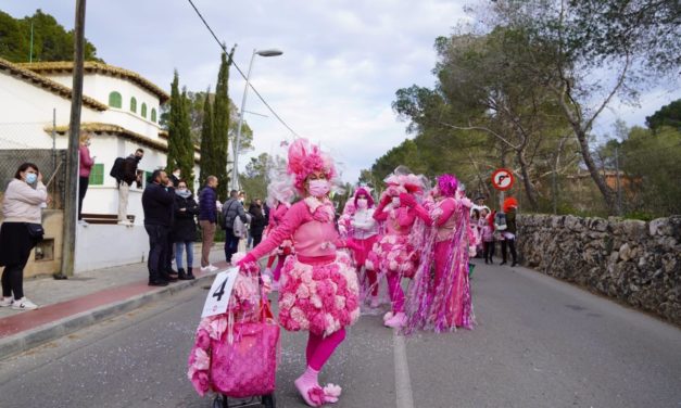 Marratxí celebra su ‘Rua’ con la participación de cientos de personas y ambiente festivo