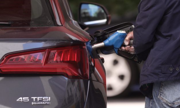 Consulta el precio de la gasolina y el diésel en España