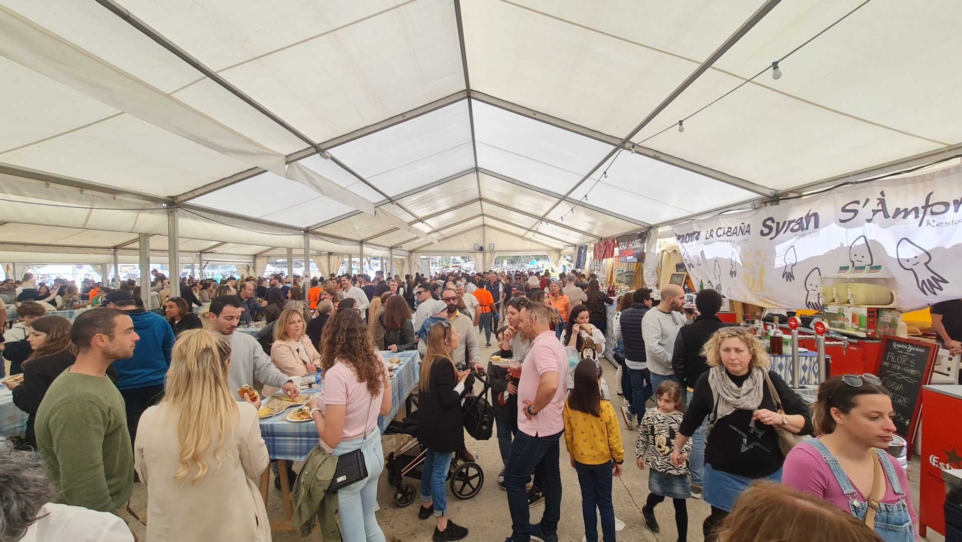 Éxito de ventas y participación en la XVI Feria Náutica y Muestra Gastronómica de la Sepia