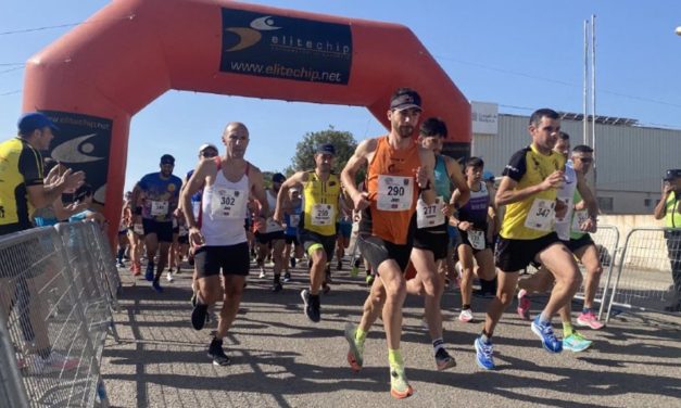 Más de 300 personas participan este domingo en la V carrera Bomberos de Mallorca en Manacor