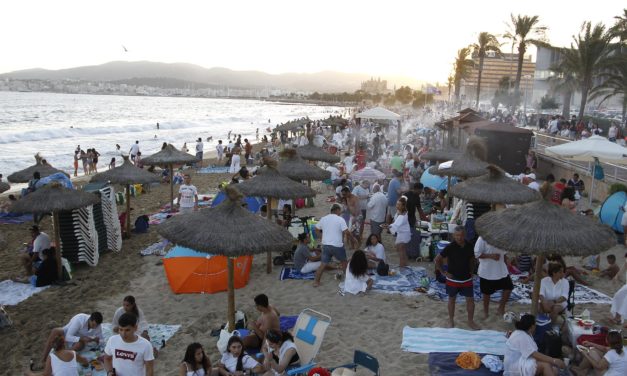 La ‘revetla’ de San Juan transcurre en Palma sin incidentes destacables