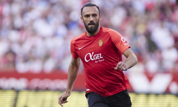 El Mallorca confirma oficialmente el anunciado regreso del delantero Muriqi y la incorporación del portero Rajkovic