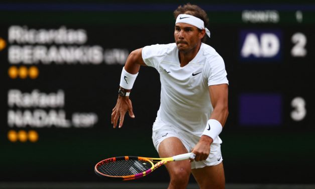 Nadal sufre ante Berankis pero pasa de eliminatoria en Wimbledon (6-4, 6-4, 4-6, 6-3)