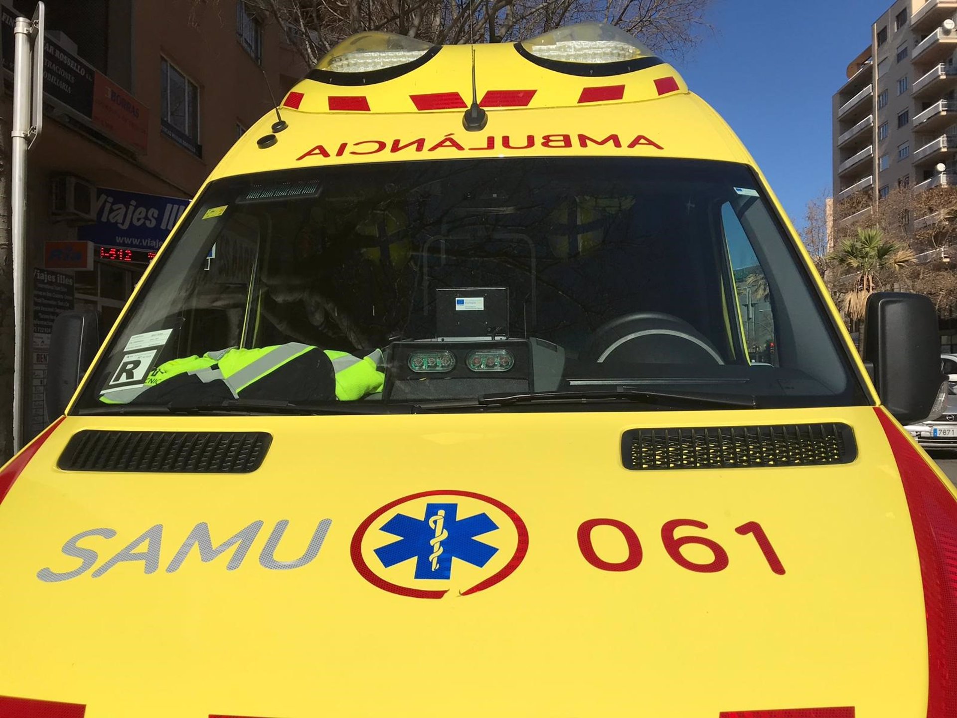 Ambulancia SAMU 061.