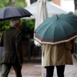 Mallorca abre los paraguas por primera vez este verano y Alfabia registra vientos de más de 100 km/h