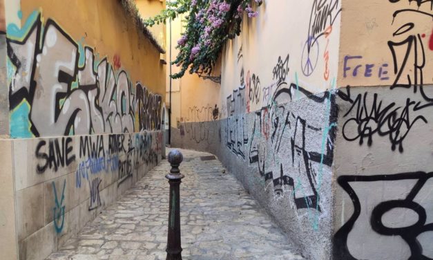 ARCA pone a disposición de la ciudadanía un número de WhatsApp para denunciar pintadas vandálicas en Mallorca