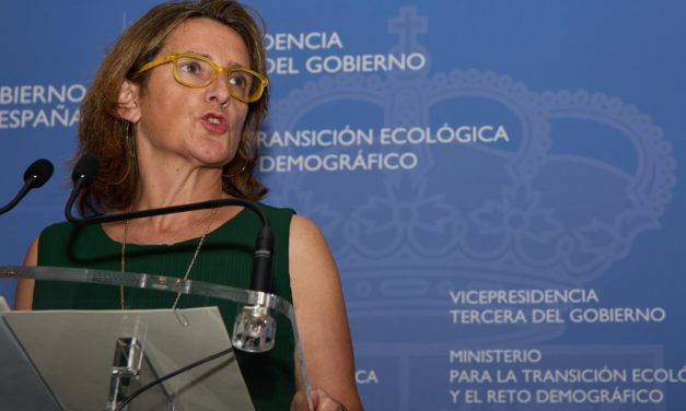 Ribera no cambiará el decreto de ahorro energético, pese a pedir su retirada cinco comunidades