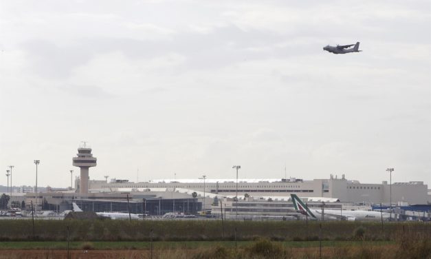 Los aeropuertos de Baleares operan este sábado 1.516 vuelos, 54 menos que en 2019