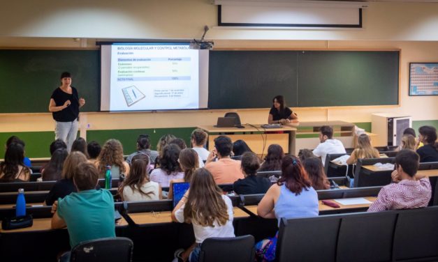 Más de 10.500 estudiantes de grado han iniciado este lunes el curso 2022-2023 en la UIB