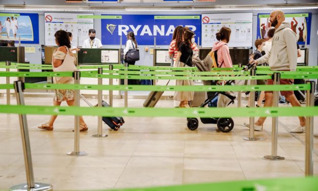 La huelga de tripulantes de cabina de Ryanair provoca 114 retrasos, 22 de ellos en Palma