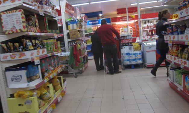 A juicio dos hombres por fingir un atraco para quedarse 8.800 euros del supermercado en el que trabajaba uno de ellos