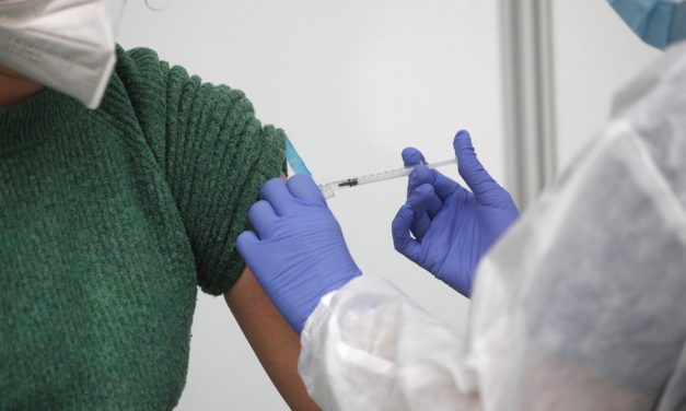 El Servicio de Salud inicia este jueves la campaña de vacunación combinada de gripe y Covid-19