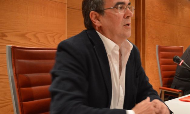 Francesc Antich presenta su renuncia como presidente de la APB por motivos de salud