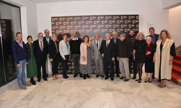 Inca entrega los Premios Dijous Bo 2022 a Antònia Cantallops, Joan Figuerola y a la comisión científica de las «Jornades d’Estudis Locals»