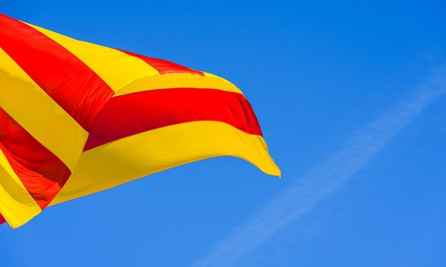 Uno de cada diez catalanoparlantes de Baleares mantiene el catalán cuando alguien les habla en castellano