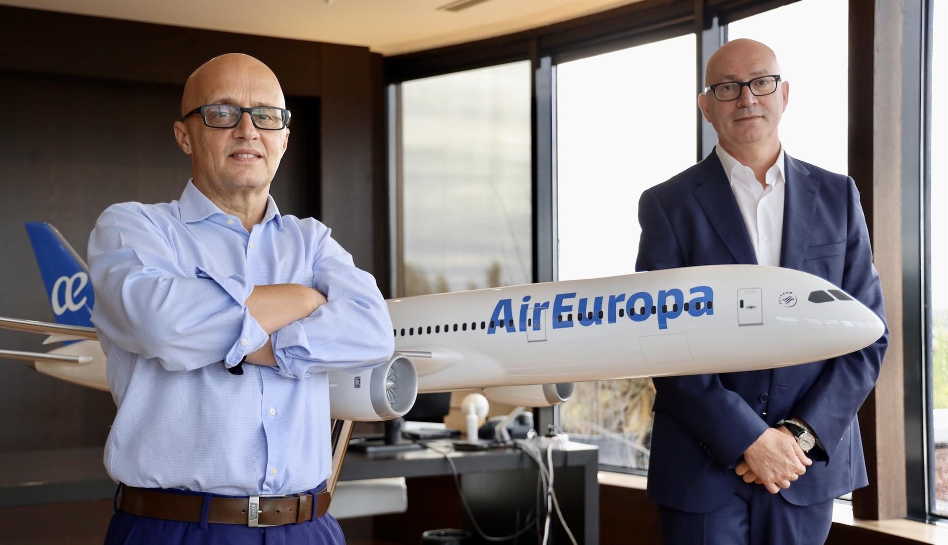 Jesús Nuño de la Rosa, CEO de Air Europa y Richard Clark, director general de Air Europa. - AIR EUROPA