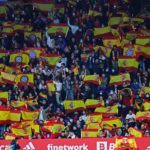 Grada apoyando a la selección española.