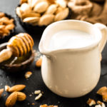 Leche de almendra.