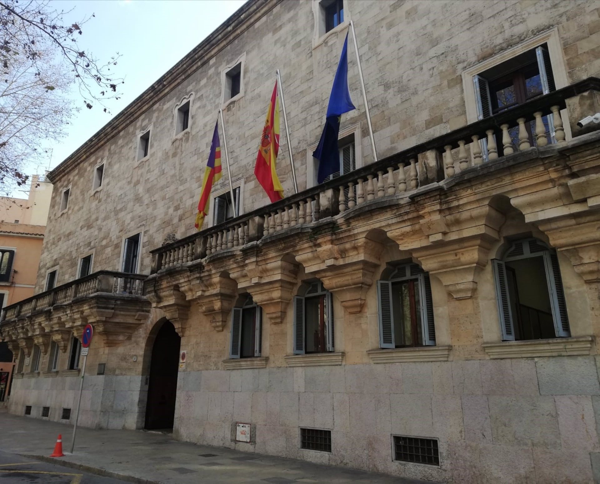 Fachada Audiencia Provincial