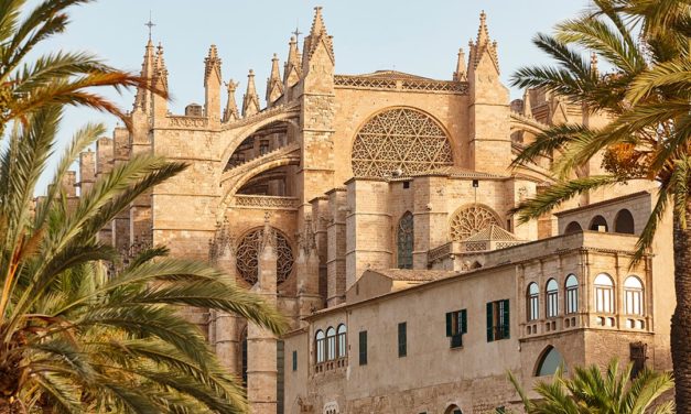 La Catedral de Mallorca acoge este lunes una misa exequial por Benedicto XVI