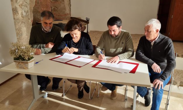 Firmado el convenio para la construcción del primer centro de día de Alaró
