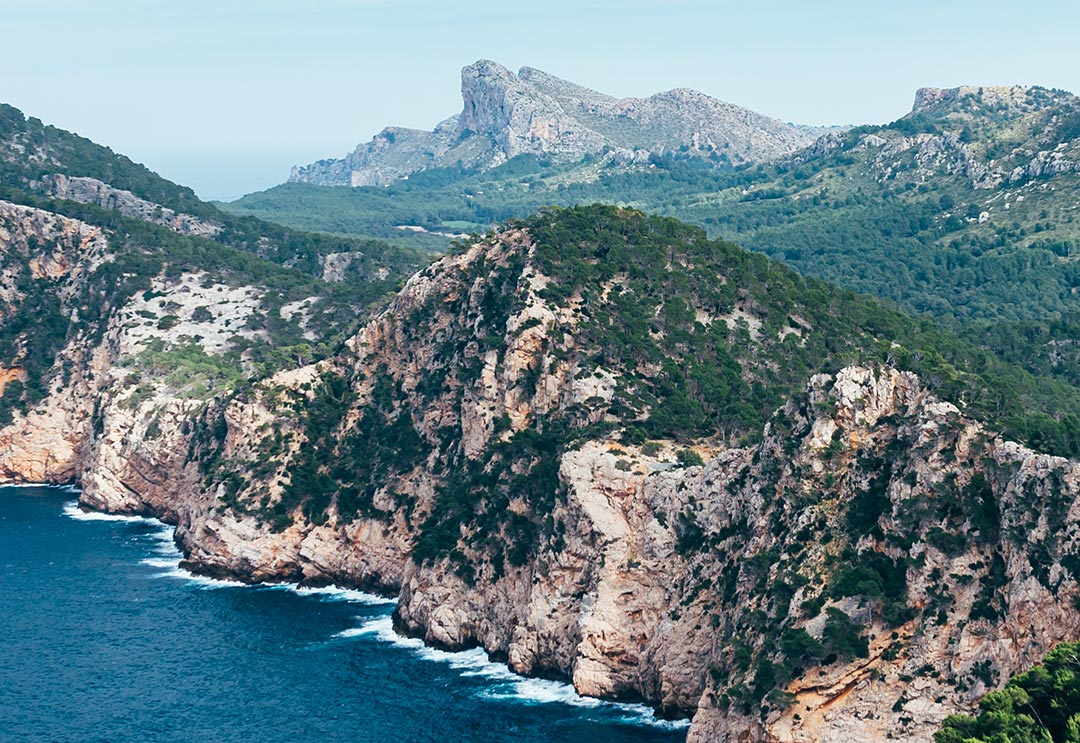 Mar agitado en la costa de Mallorca.