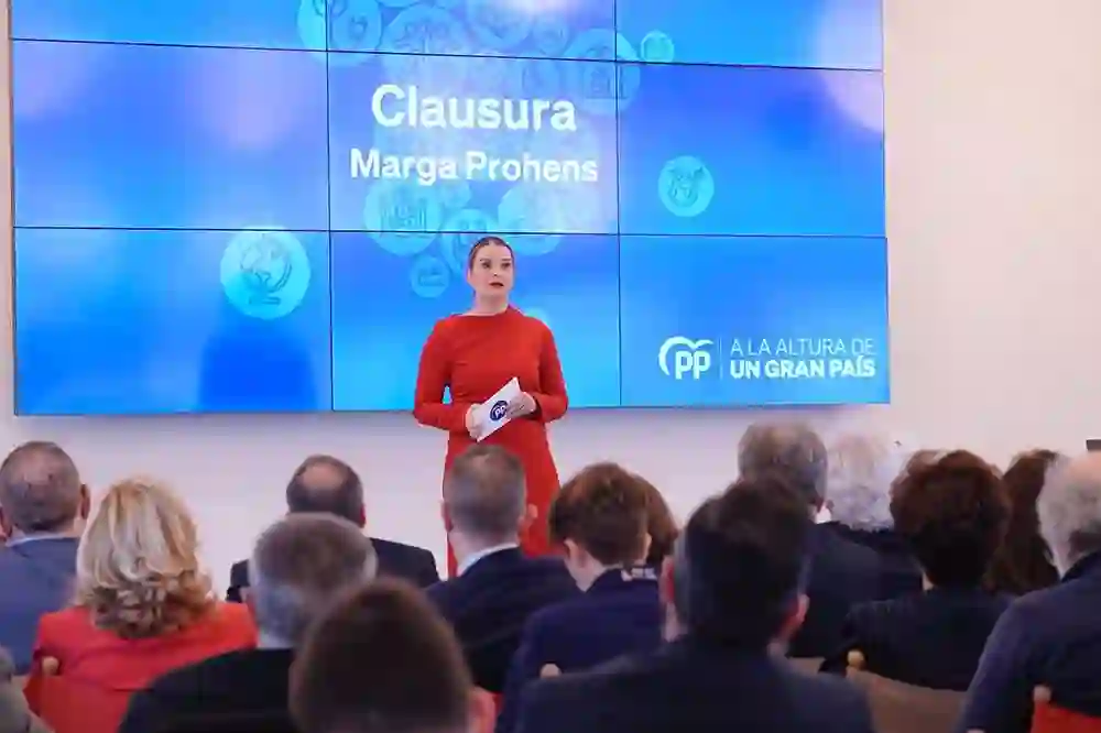 La presidenta del PP balear, Marga Prohens, en la clausura del la Convención Nacional de Sanidad del Partido - PP