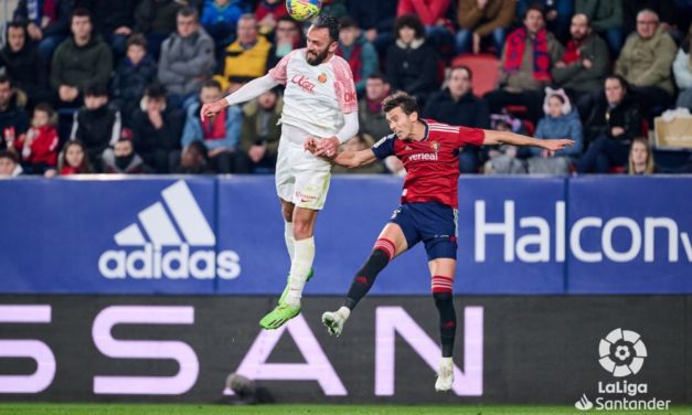 El RCD Mallorca cae en El Sadar ante Osasuna (1-0) y se aleja de la zona alta de la clasificación