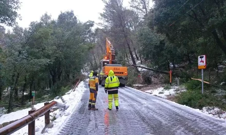 Última actualización (10:30 horas): Catorce carreteras cortadas este martes 28 de febrero por acumulación de nieve e inundaciones
