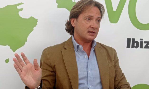 Campos (Vox) critica la “pasividad” del Govern y el Gobierno central ante la “oleada” de pateras en Baleares