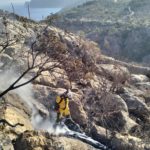 Efectivos de Ibanat controlaron el incendio en la zona de Deià.