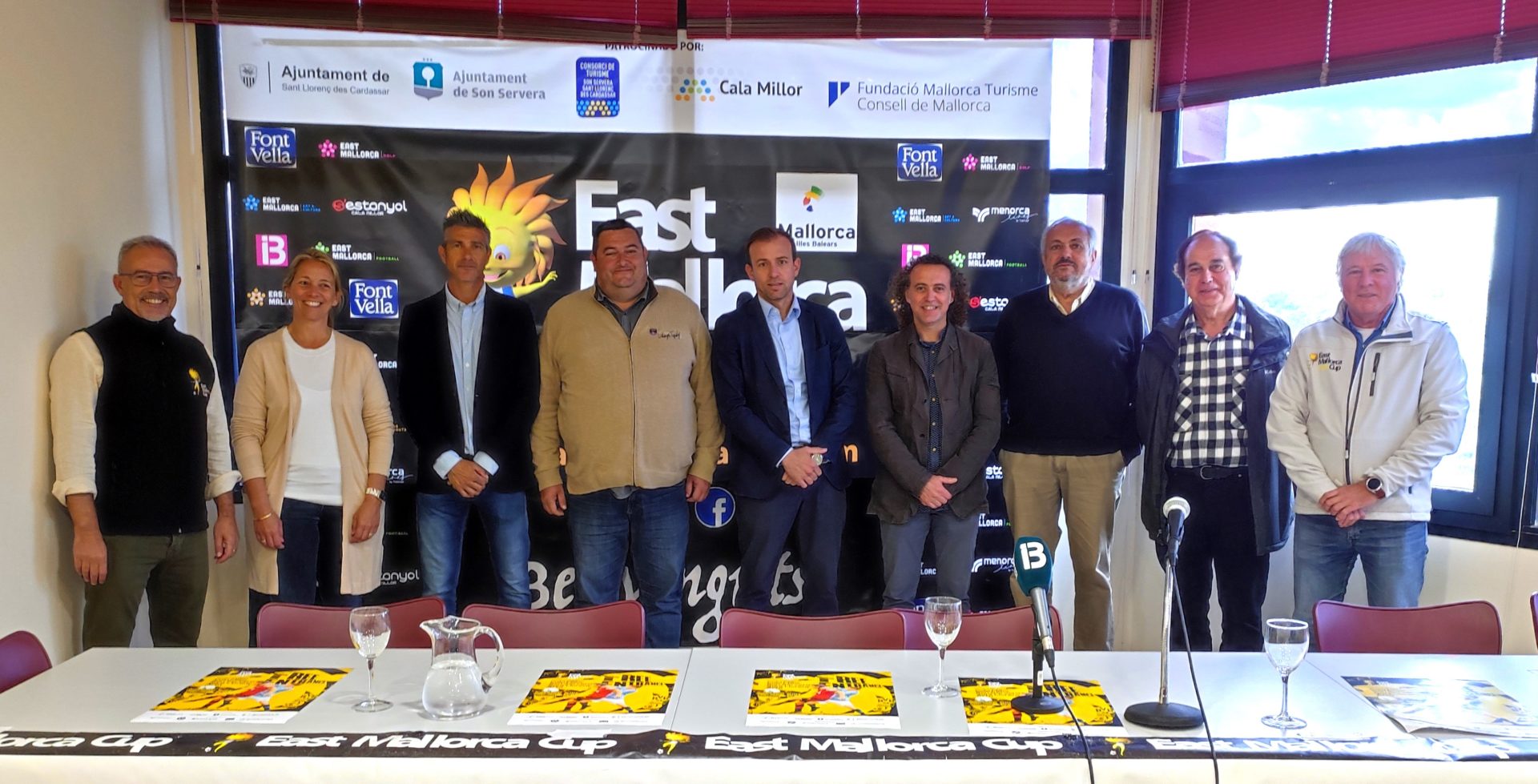 Presentación de la East Cup.