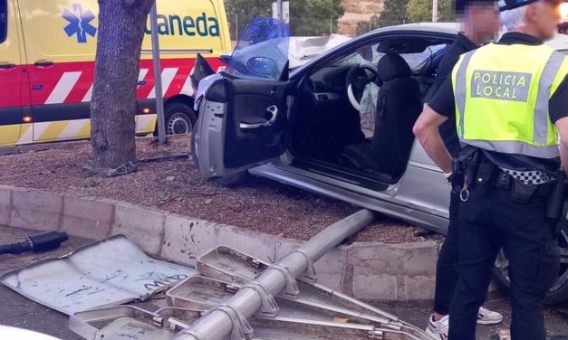 Investigan a un joven por conducir bajo los efectos del alcohol y sufrir un accidente en Palma