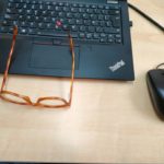 Gafas y Ordenador