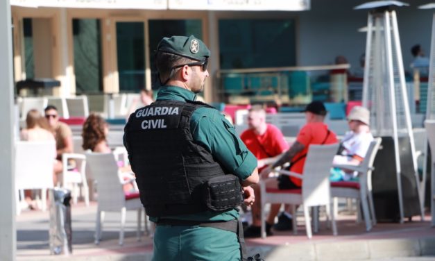 Detenido un joven por apuñalar al presunto amante de su novia en El Toro (Mallorca)