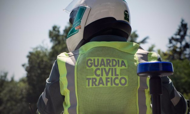 La Guardia Civil interroga a testigos y analiza cámaras en busca del conductor huido del accidente mortal