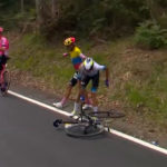 La caída de Mas en el Tour. (Foto: Twitter Movistar Team).