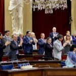 La presidenta del PP de Baleares, Marga Prohens, durante la sesión de investidura del Parlament balear. - CAIB.