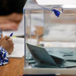 Una urna con papeletas electorales. - Tomàs Moyà - Europa Press - Archivo