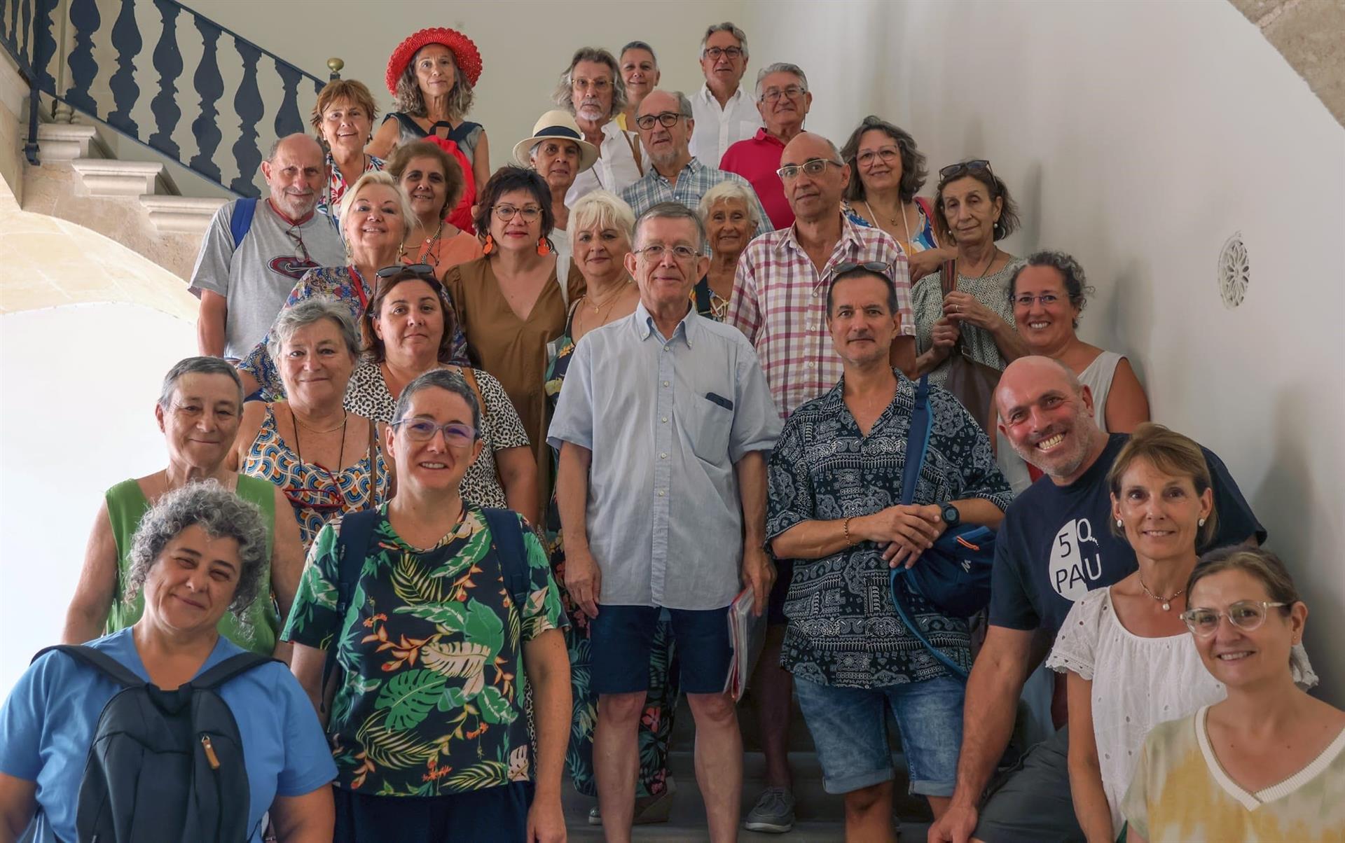 Un grupo de participantes en el itinerario guiado 'De Persèfone a la Mare de Déu Morta', organizado por ARCA - ARCA