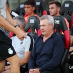 Javier Aguirre, en un momento del partido ante el Villarreal.