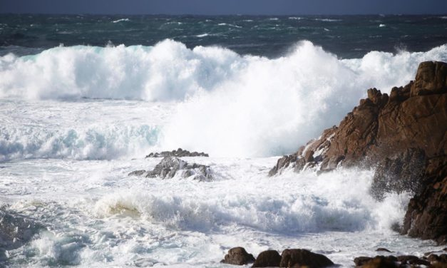 Viento y oleaje ponen en riesgo este viernes a Mallorca y Menorca