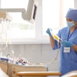 Enfermera en un hospital.