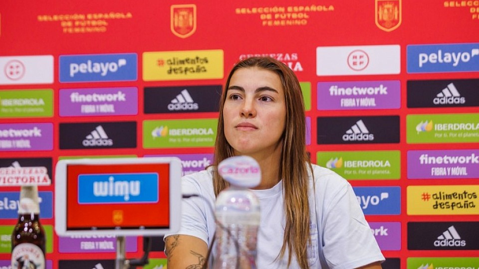 La jugadora mallorquina Patri Guijarro (Palma, 17/05/1998) -junto a Mapi León- es una de las dos futbolistas que abandona la concentración de la selección femenina.