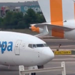 Colisión entre un avión de Air Europa y otro de Condor. Foto: Twitter @poloco85 Pep Martorell.